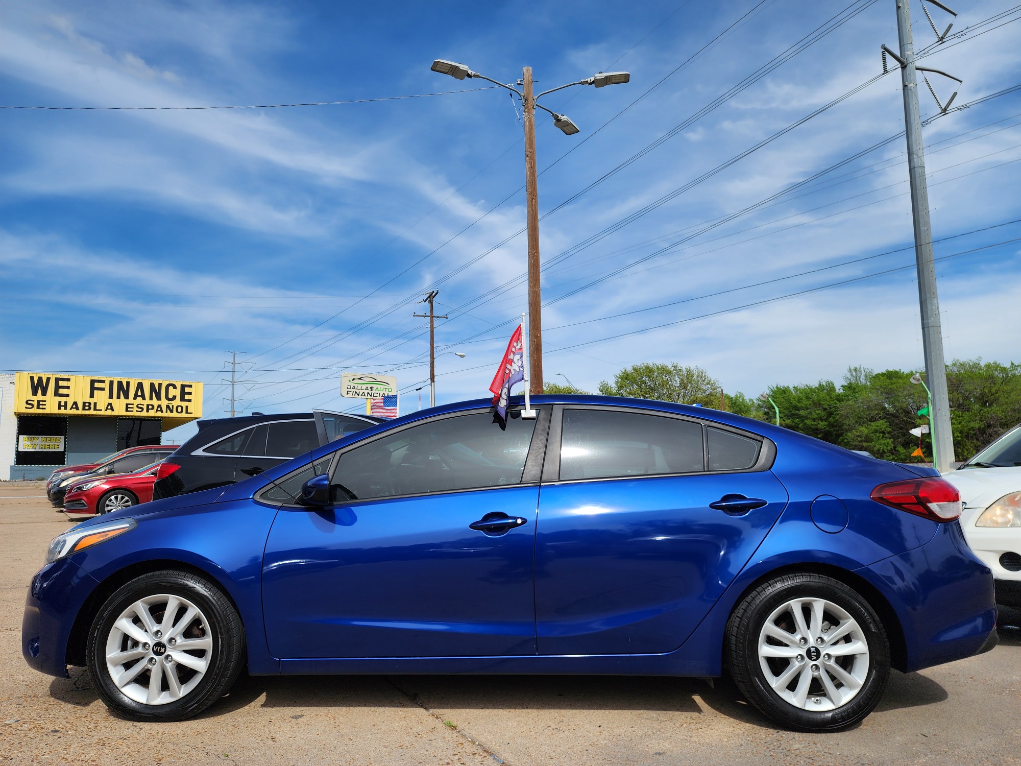 2017 Kia Forte LX (3KPFL4A72HE) with an 2.0L L4 DOHC 16V engine, 6A transmission, located at 2660 S.Garland Avenue, Garland, TX, 75041, (469) 298-3118, 32.885387, -96.656776 - Welcome to DallasAutos4Less, one of the Premier BUY HERE PAY HERE Dealers in the North Dallas Area. We specialize in financing to people with NO CREDIT or BAD CREDIT. We need proof of income, proof of residence, and a ID. Come buy your new car from us today!! This is a Very clean 2016 KIA FORTE L - Photo #6